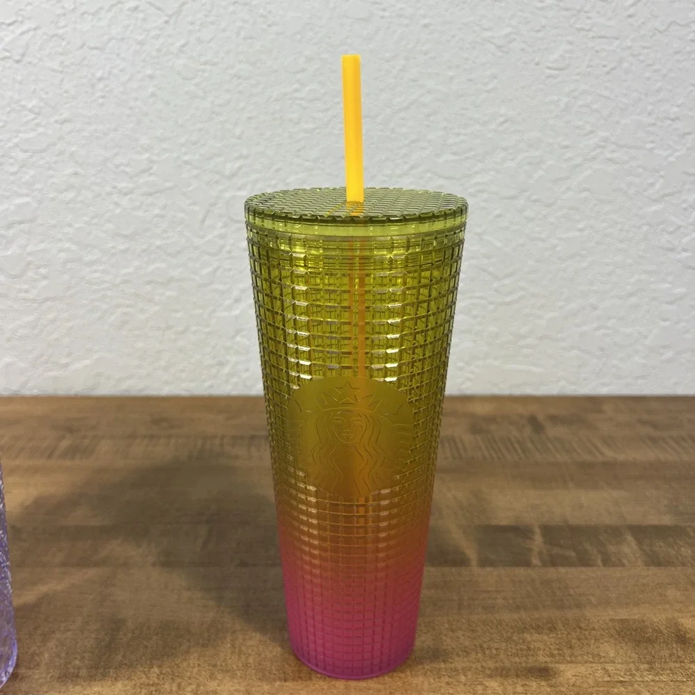 Starbucks Venti 24oz. Travel Tumblers, Grid, Studded Designs Lot Of 3‎
